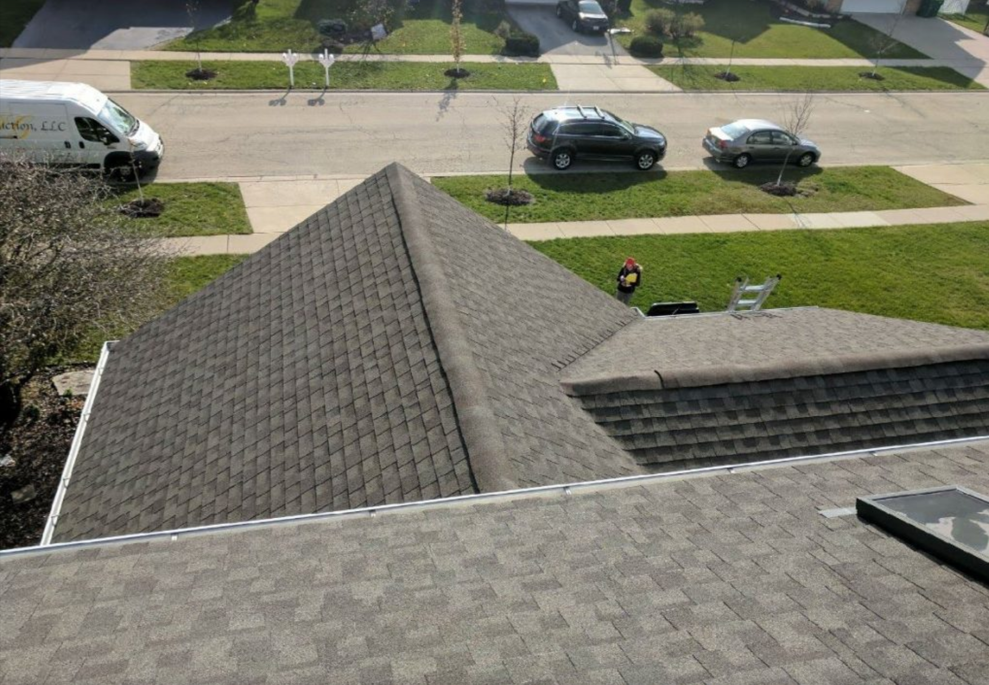 Why You Should Install A New Roof In Summer